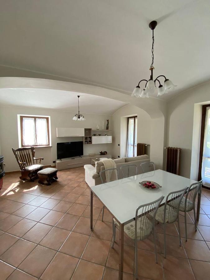 Una Casa Nel Verde 2 San Maurizio Canavese Екстер'єр фото